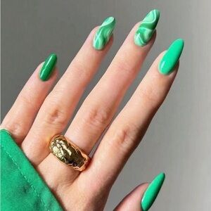 Green Marble Press On Nails